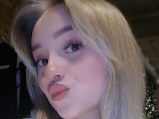 camwhore shaving pussy AmmyMoore