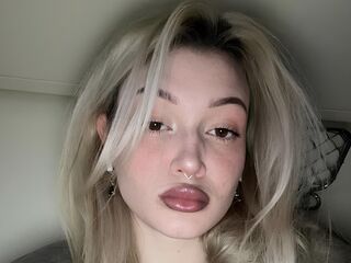 sexy webcam CaseyHemmerling