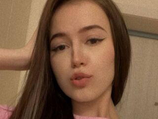 naughty camwhore ChloeeeAdams