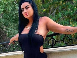 naked camgirl photo DesyreeDawson