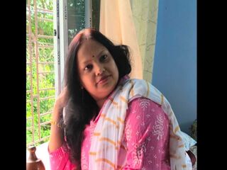 closeup web cam YourDiya