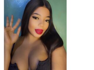 bdsm fetish show SarahCourt