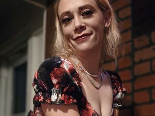 bdsm camgirl chatroom SundayJane