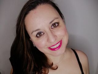 naughty camgirl masturbating AdelaAlbaNatural