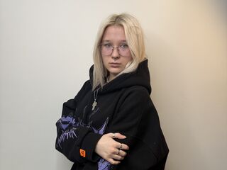 hot web cam show AdelinaCostanti