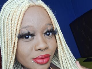 voyeur web cam AkeliaHampson