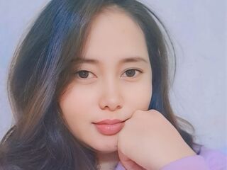 hot webcam slut AlmariWilliams