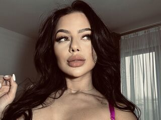 camslut webcam video AmyYvette