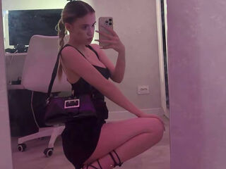 fingering camgirl video AngelesBelfiore