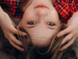 hot naked cam girl AnnAmour
