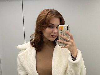 chat show BrynnMeury