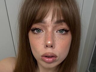 shaved pussy webcam CaitlinBlethen