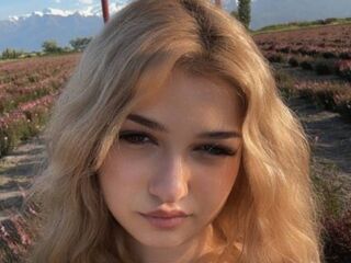 beautiful girl CloudyFox