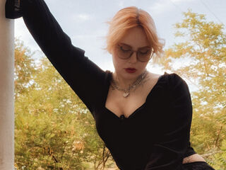 live striptease show DarnellSehorn