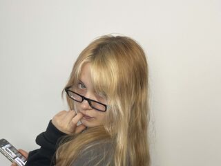 camgirl video chat EloiseGow