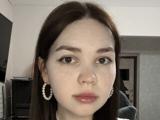 webcam sex EmiliRoyzi