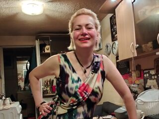 camslut naked ErwinaAmethist