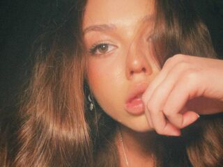 chatroom sex JanyceCruden