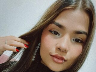 camwhore shaving pussy JennyJhonsonn