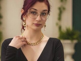 topless girl KylieHerdes