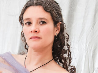 camwhore masturbating with vibrator LiaCotes