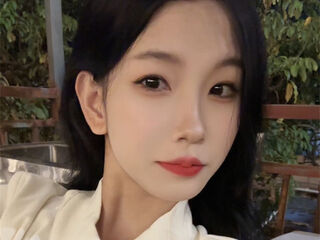 real live webcam LianaWuy