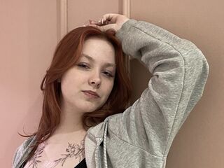 erotic LindaBenne