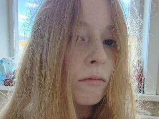 nude webcamgirl picture LonaTonas