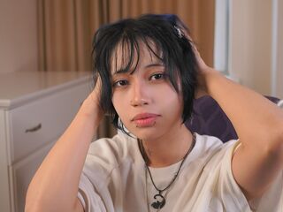 topless webcamgirl MarciaDias