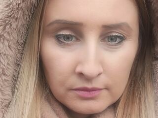 adult webcam chatroom MaryEma