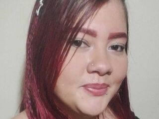cam girl masturbating with vibrator MayiCloser