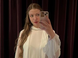cam girl livecam MeridethYaffe