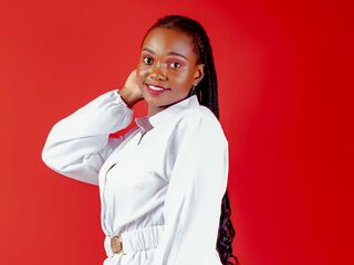 cam girl masturbating with vibrator MintahDol