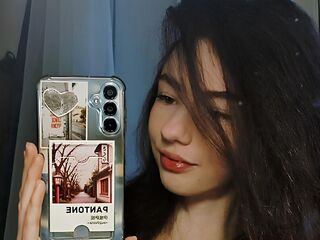 nude webcam girl photo MitziBreech