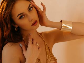 cam girl playing with vibrator NellySimpson