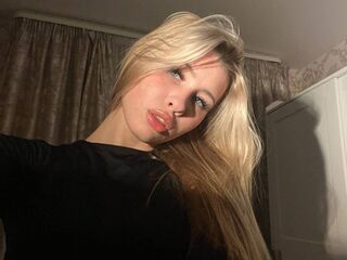 adult web cam chat RowanBellamy