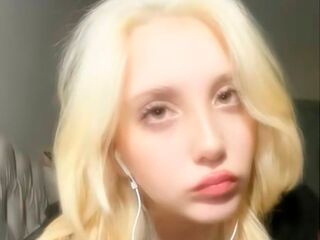 webcamgirl chat RubiAntonakos