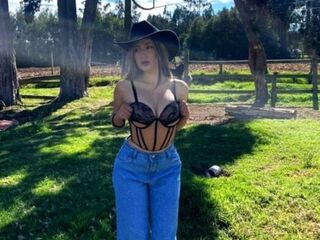 chat room cam RubyRossey