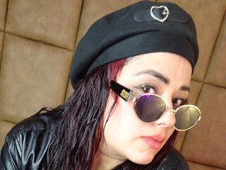 sexy live cam girl SandyGuzman