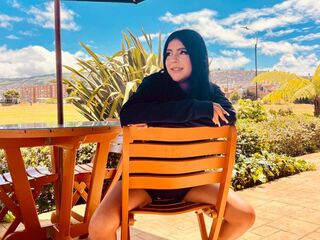 camgirl live SaraWillov