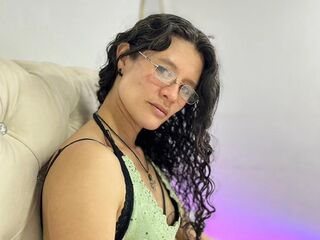 cam girl webcamsex SereneKenner