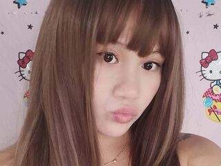 naked girl with webcam masturbating with dildo ShaneShaun