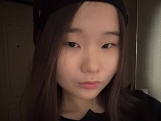 masturbating girl TovaHainer
