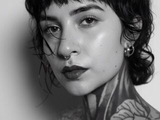 naughty cam girl fingering shaved pussy ValentineSaenz