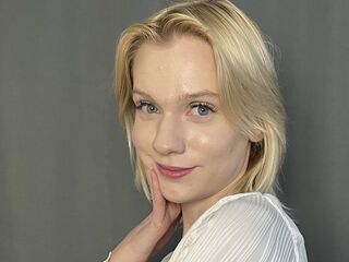 naked camgirl YerWhooley