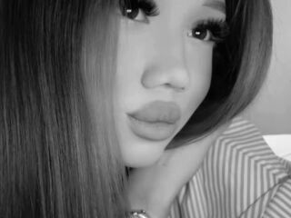 free live cam ZellaRessler