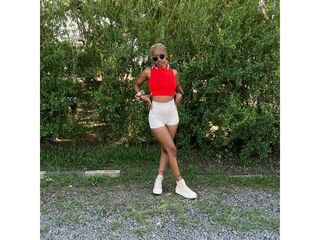 live chat BellzRosee