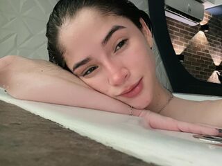 free live cam chat CamilaMalkovich