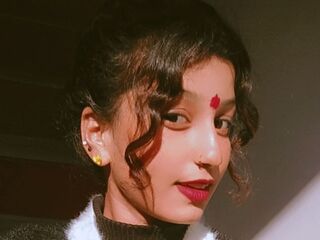 hot cam girl fingering DiaQuin