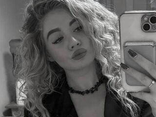 shower cam LucilePapke